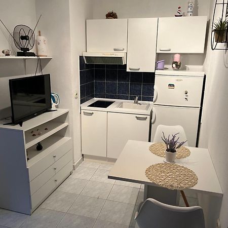 Apartments Despotovic Vis Exteriör bild